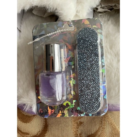 🐶Girl’s Slippers Size S(10-11)VIP Tie Dye Lilac Faux Fur with nail polish - Picture 7 of 12